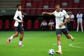 他倍感压力 他倍感压力